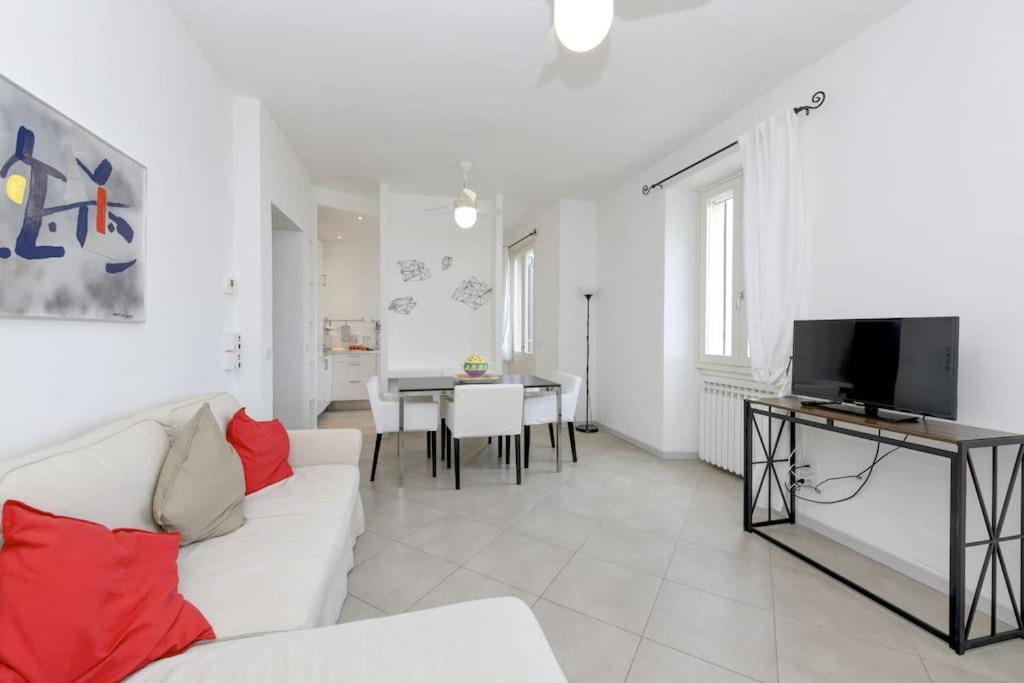 Oleandro Apartment Directly On The Lake غارنانو المظهر الخارجي الصورة